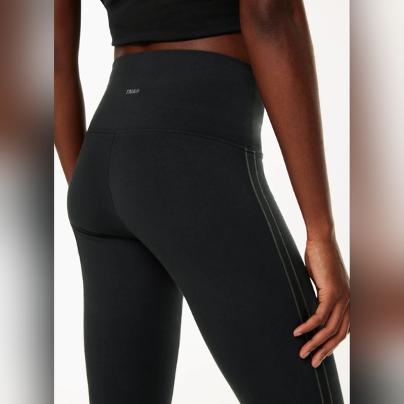 TnaHOLD-IT ATMOSPHERE HI-RISE LEGGING - Picture 4 of 9